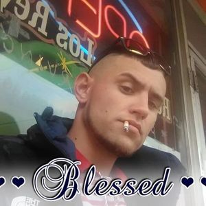 Meet your Posher, Christopher